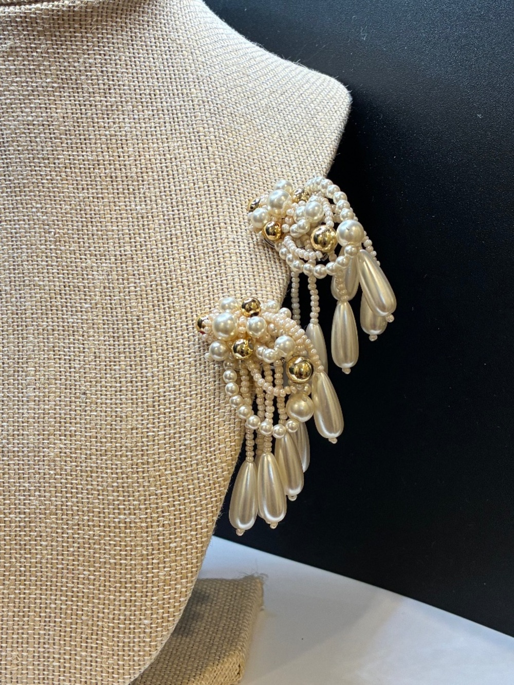 Vintage style ivory pearl-like fringed drop clip-on earrings